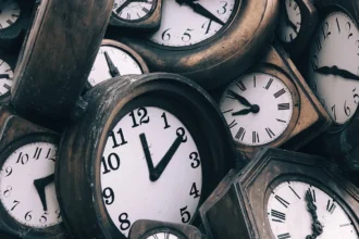 6 cuidados para entender horas extras e conferir o pagamento correto