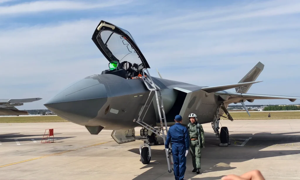 Chengdu J 20 no Changchun Airshow 2025 3