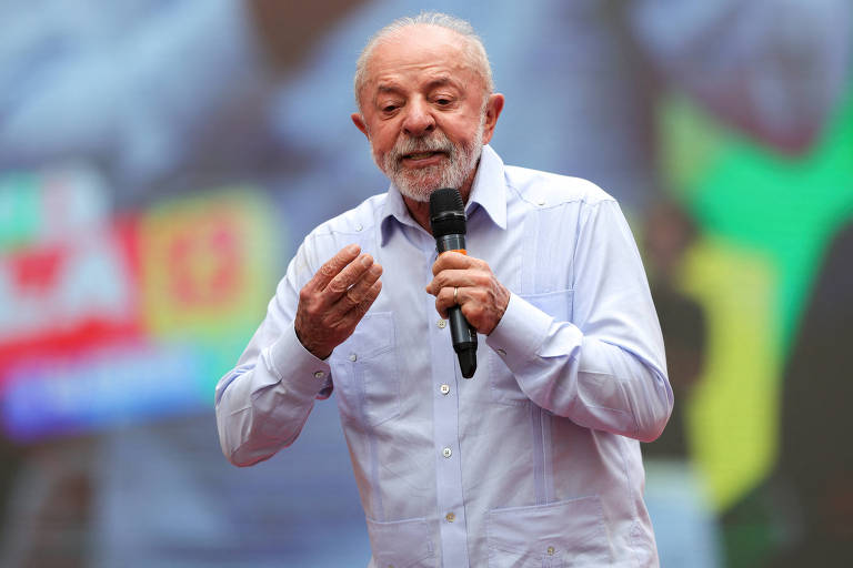 Presidente Lula durante ato de campanha em setembro de 2026