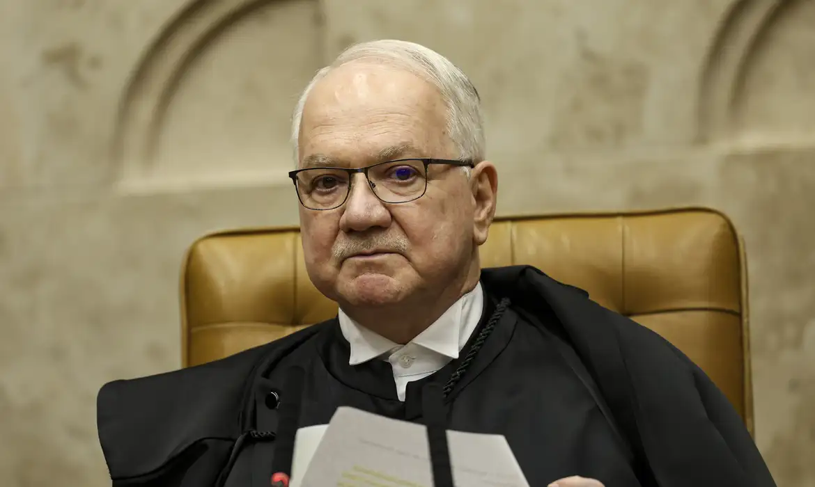 Edson Fachin, presidente do Supremo Tribunal Federal, durante sessão em 2026